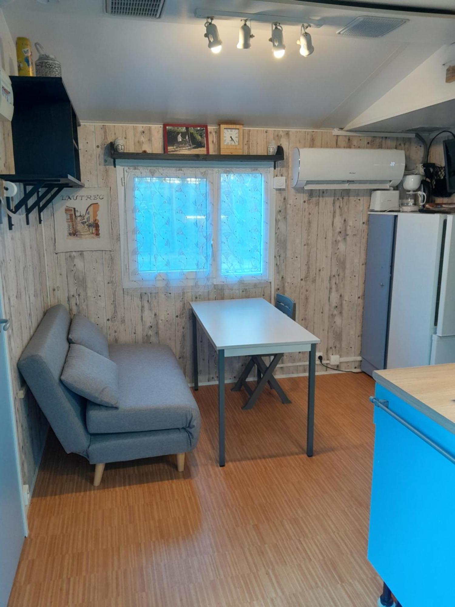 Mobil Home Dans Camping 3 Etoiles Mas De Lastourg Avec Piscine,Snack, 빌프랑슈 드 콩플랑 외부 사진